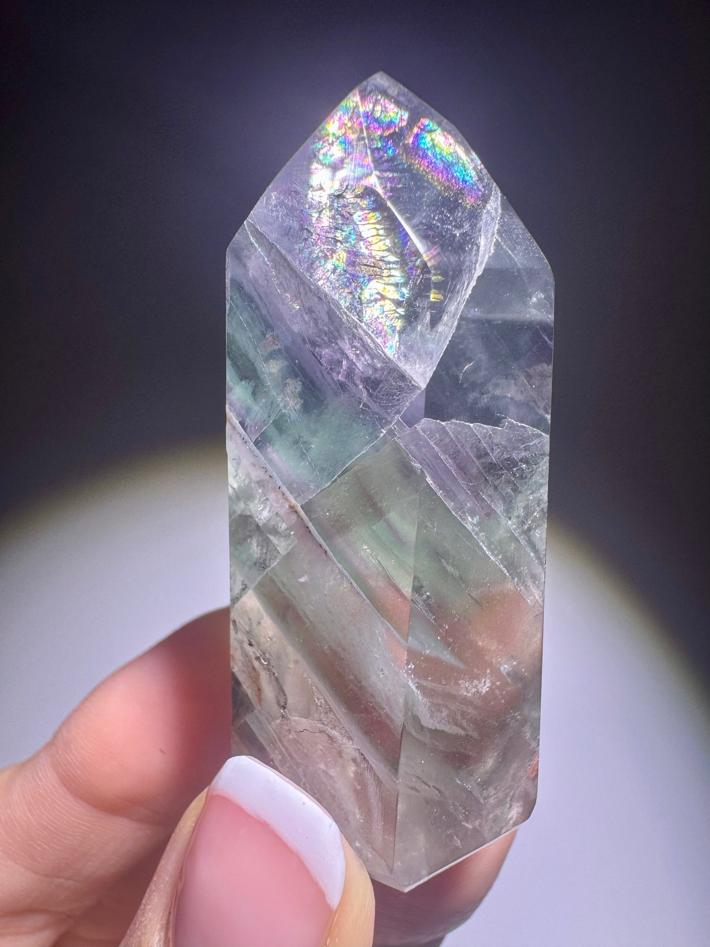 Fluorit Spitze klar lila grün transparent | Lollipop Farben | 5,3 cm – UNIQUECRYSTALS