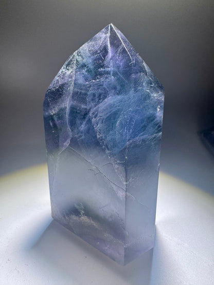 Fluorit Spitze blau violett grün 7,3 cm | Klarer Kristall 149 g | Brasilien – UNIQUECRYSTALS
