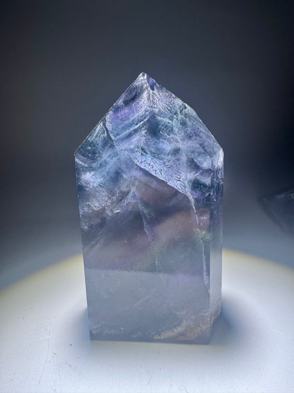 Fluorit Spitze blau violett grün 7,3 cm | Klarer Kristall 149 g | Brasilien – UNIQUECRYSTALS