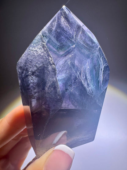 Fluorit Spitze blau violett grün 7,3 cm | Klarer Kristall 149 g | Brasilien – UNIQUECRYSTALS