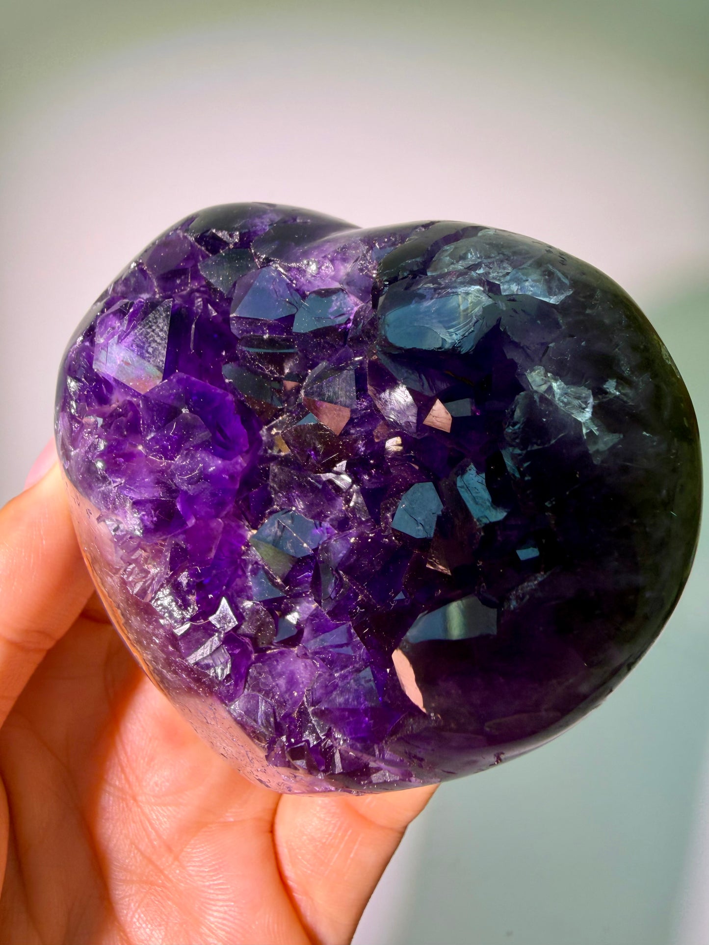 Premium Amethyst Herz 7,5 cm – 254 g | Heilstein aus Uruguay