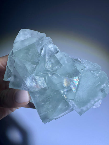 Wunderschöner 1 A Fluorit mit Regenbogen - 9.4, 343g