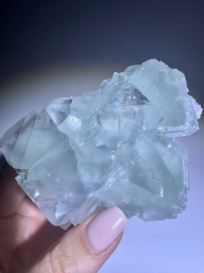 Wunderschöner 1 A Fluorit mit Regenbogen - 9.4, 343g