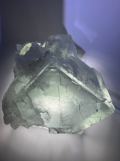 Exklusiver Phantom Glas-Fluorit – 7.5 cm, 274 g, glasklare Edelsteinqualität