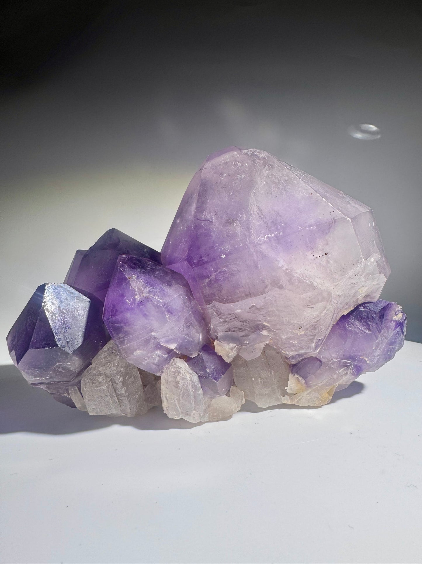 Exklusiver Kongo-Amethyst 17 cm – Kraftvolle Spitzen in Premium Qualität 💜