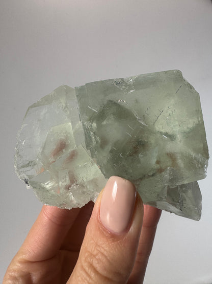 Wunderschöner Phantom Glas-Fluorit - 7.3cm, 281g