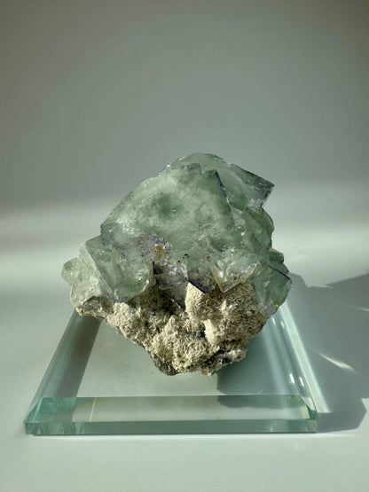 Wunderschöner Fluorit - 7.3cm, 347g