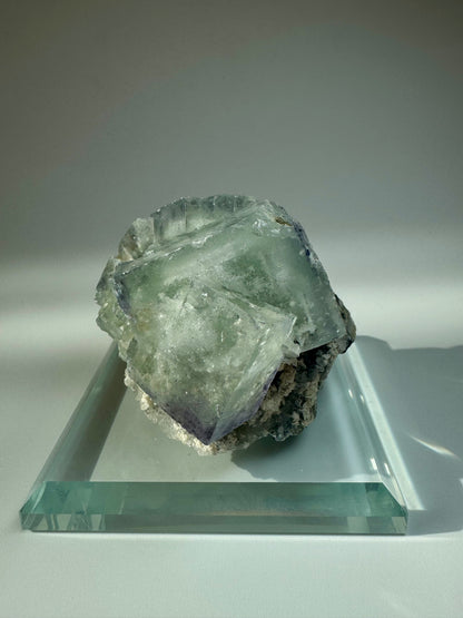 Wunderschöner Fluorit - 7.3cm, 347g