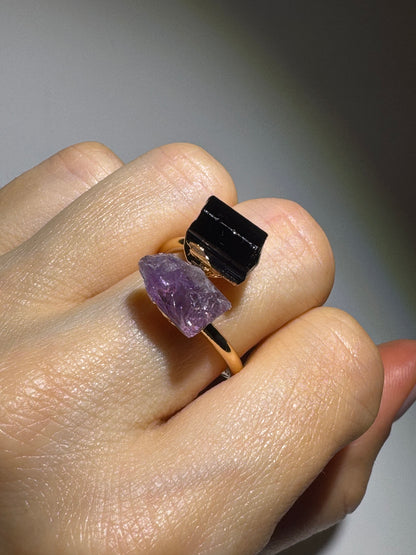 Kraftvoller Heilsteinring mit Amethyst & Tourmalin 18 K vergoldet