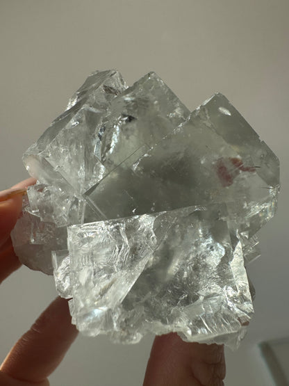 Magnifique fluorite en verre 1 A avec arc-en-ciel - 6,5 cm, 258 g