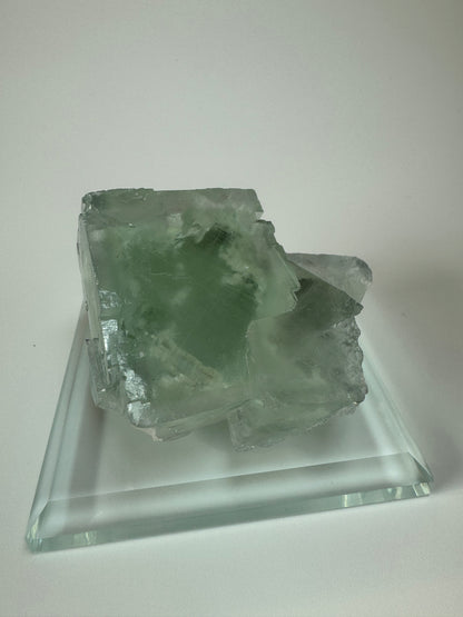 Exklusiver Glas Fluorit mit Phantom - 7.2cm, 212g