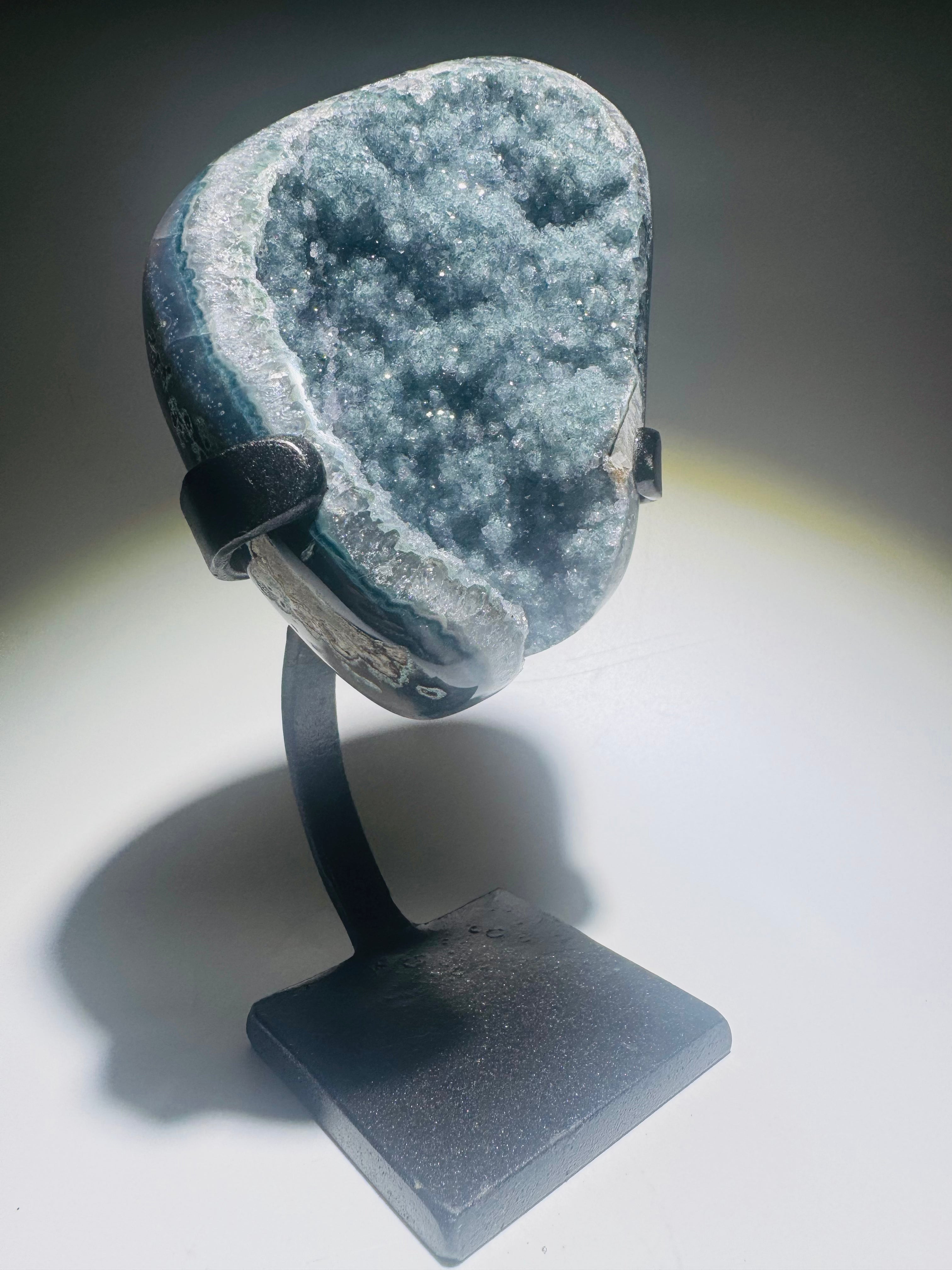 Seltener grüner Rainbow Amethyst aus Uruguay – Sugary Double Crystal