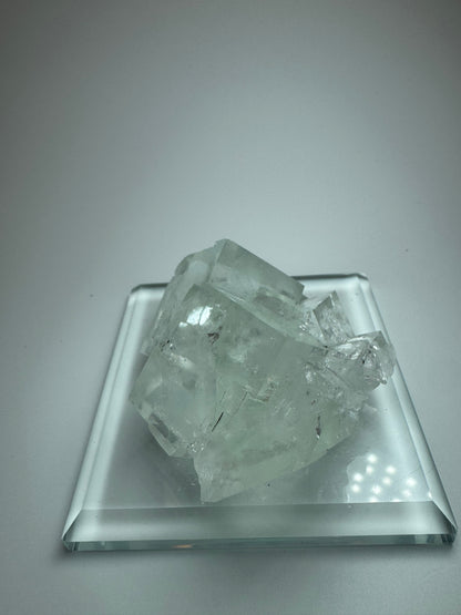 Absolut perfekter hochwertiger Glas-Fluorit - 7.2cm, 139g