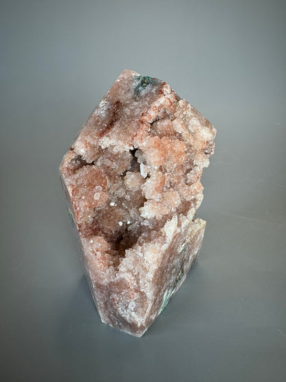 Pink Amethyst Spitze aus Brasilien – 9 cm, 492 g – zart & kraftvoll 💗