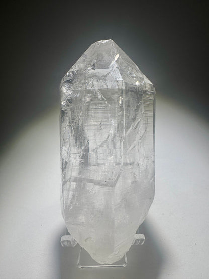 Himalaya-Quarz Spitze mit lemurischen Linien – 11,7 cm – einzigartiger Hochgebirgskristall mit natürlichem Funkeln