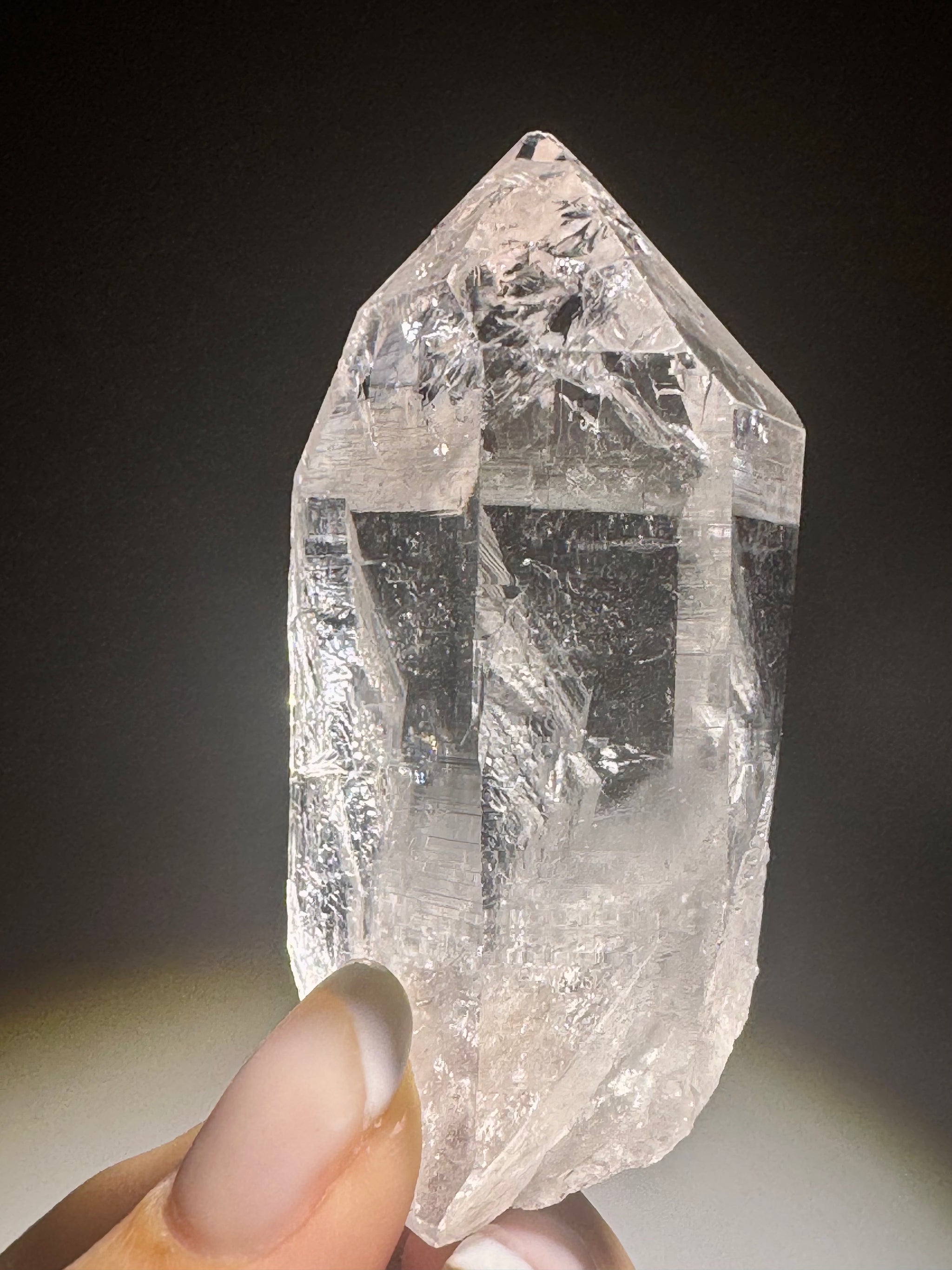 Himalaya-Quarzspitze 6.5 cm – klar, roh & unversehrt – Nepal, 74 g