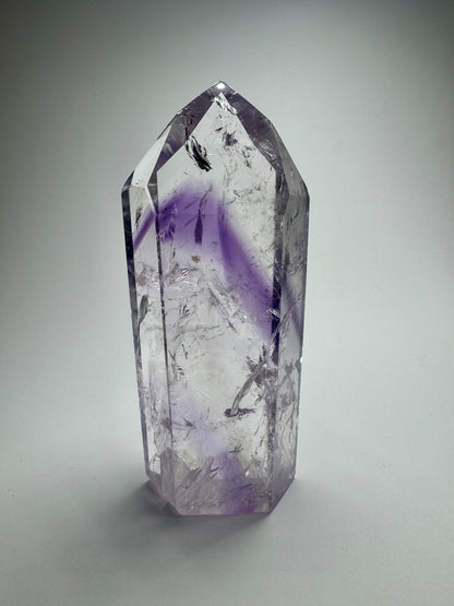 Améthyste fantôme (ultra claire) du Brésil 💜 - 7,5 cm, 80 g