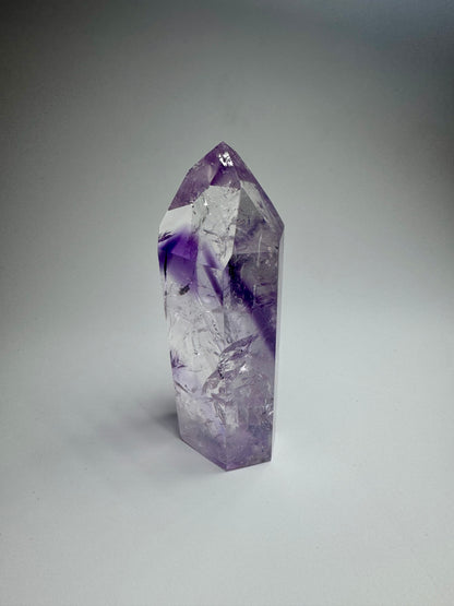 Améthyste fantôme (ultra claire) du Brésil 💜 - 7,5 cm, 80 g