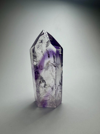 Améthyste fantôme (ultra claire) du Brésil 💜 - 7,5 cm, 80 g