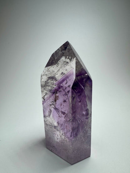 Améthyste fantôme (ultra claire) 💜 - 8,8 cm, 170 g
