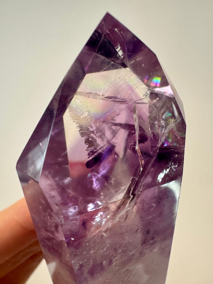 Améthyste fantôme (ultra claire) 💜 - 8,5 cm, 148 g