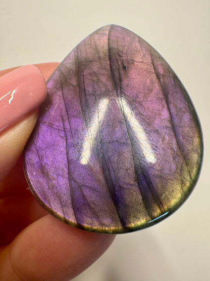 Exklusiver pink/violetter Labradorit 💖 - 4.1cm