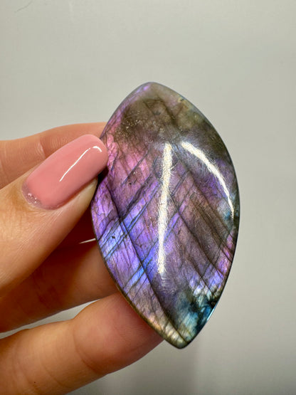 Bezaubernder pink/blau/violetter Labradorit 💖 - 6cm