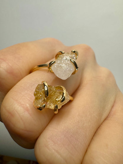 Bezaubernder Ring mit rohem Citrin 💛 (grössenverstellbar)