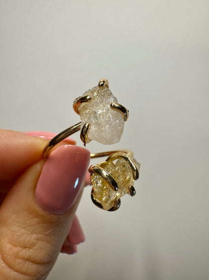 Bezaubernder Ring mit rohem Citrin 💛 (grössenverstellbar)