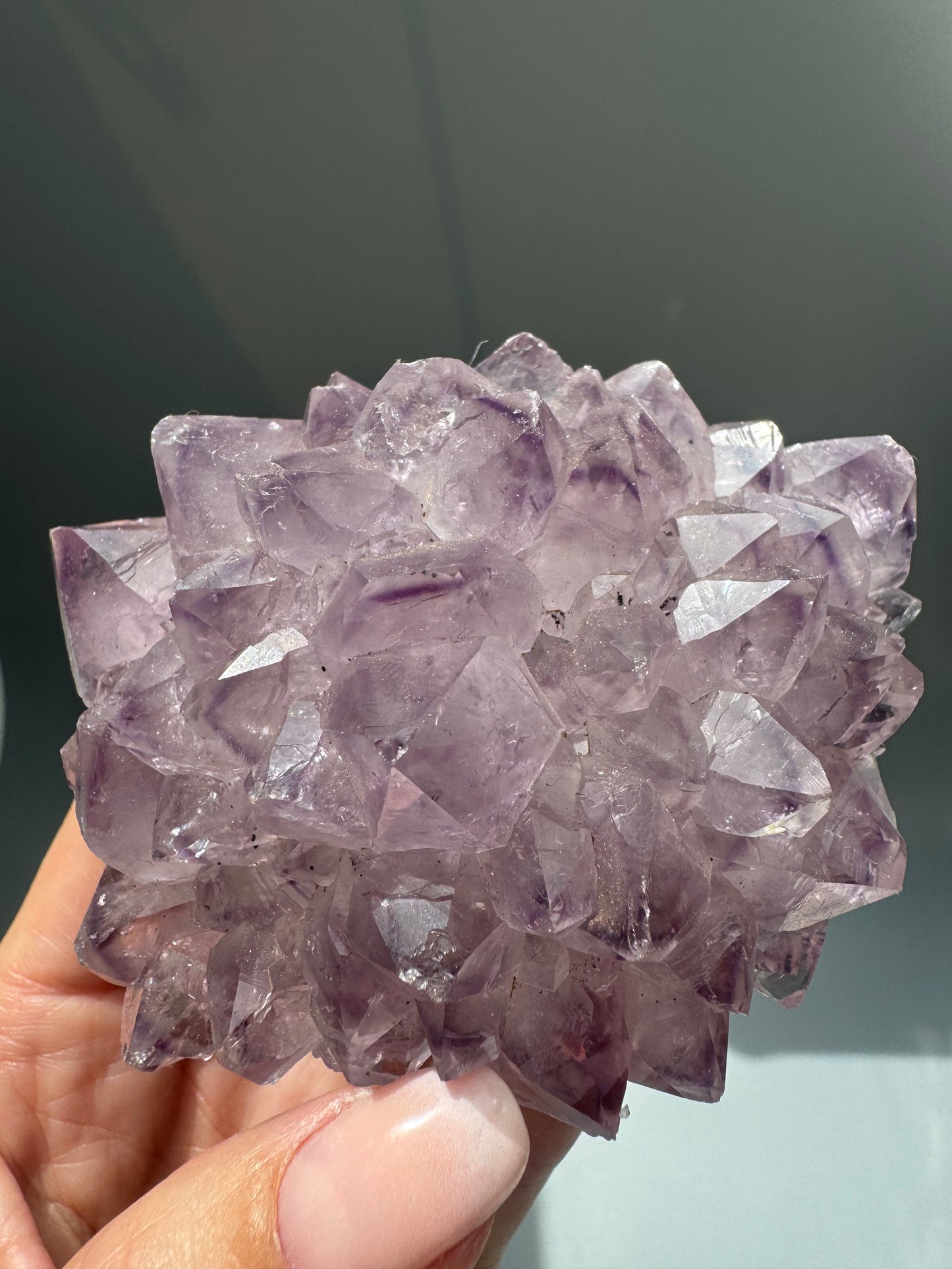 Fiore di ametista color lavanda 7,8 cm dall'Uruguay – Stalattite unica