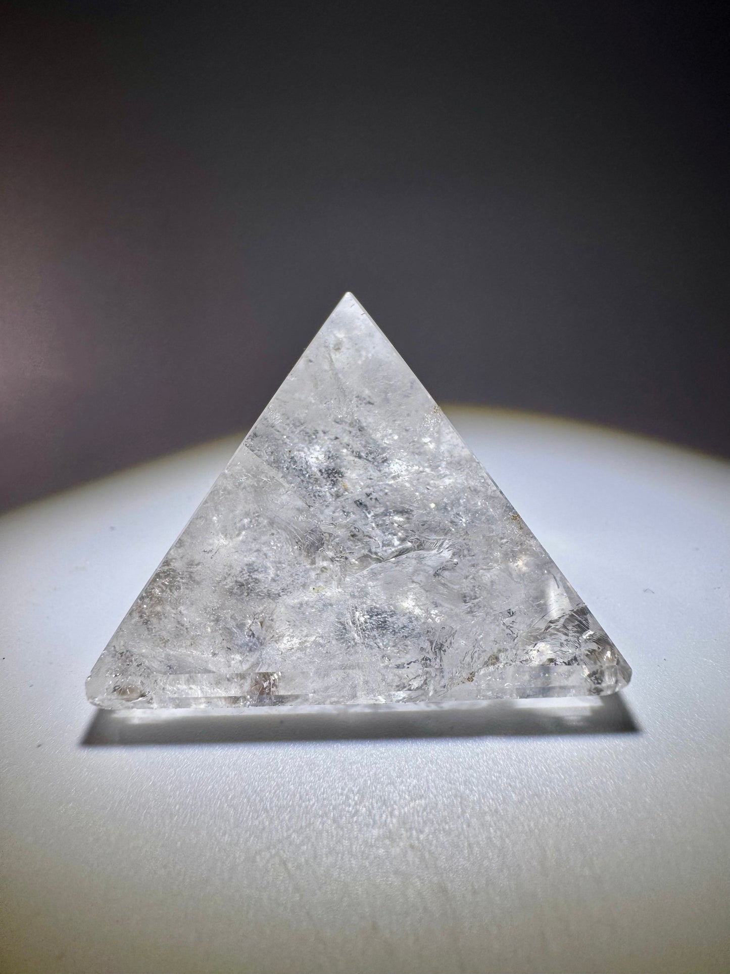 Bergkristallpyramide 4.2 cm – Extra klarer Quarz aus Brasilien mit Lichtenergie 💎✨