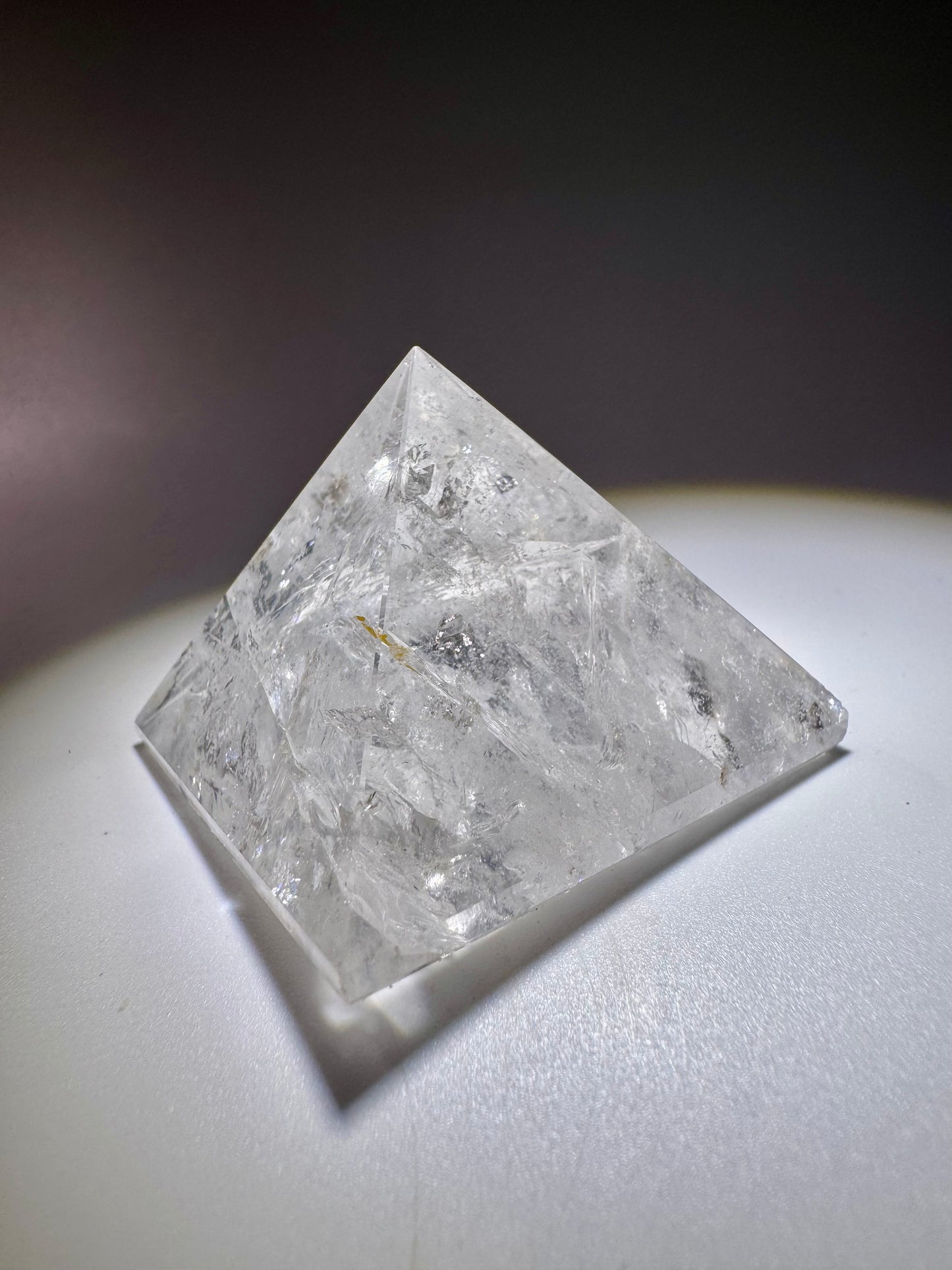 Bergkristallpyramide 4.2 cm – Extra klarer Quarz aus Brasilien mit Lichtenergie 💎✨