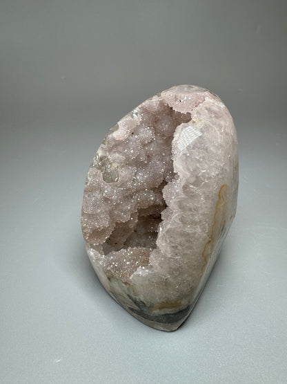 Bezaubernder Rainbow Amethyst - 8cm, 295g