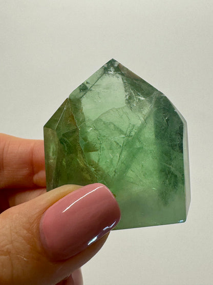Wunderschöne extra klare Fluorit Spitze - 4.2cm