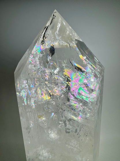 Wunderbare Bergkristall Spitze mit Regenbogen - 38cm, 5.39kg