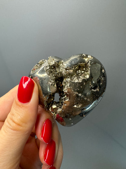 Pyrit Herz - 5.5x6cm, 157g