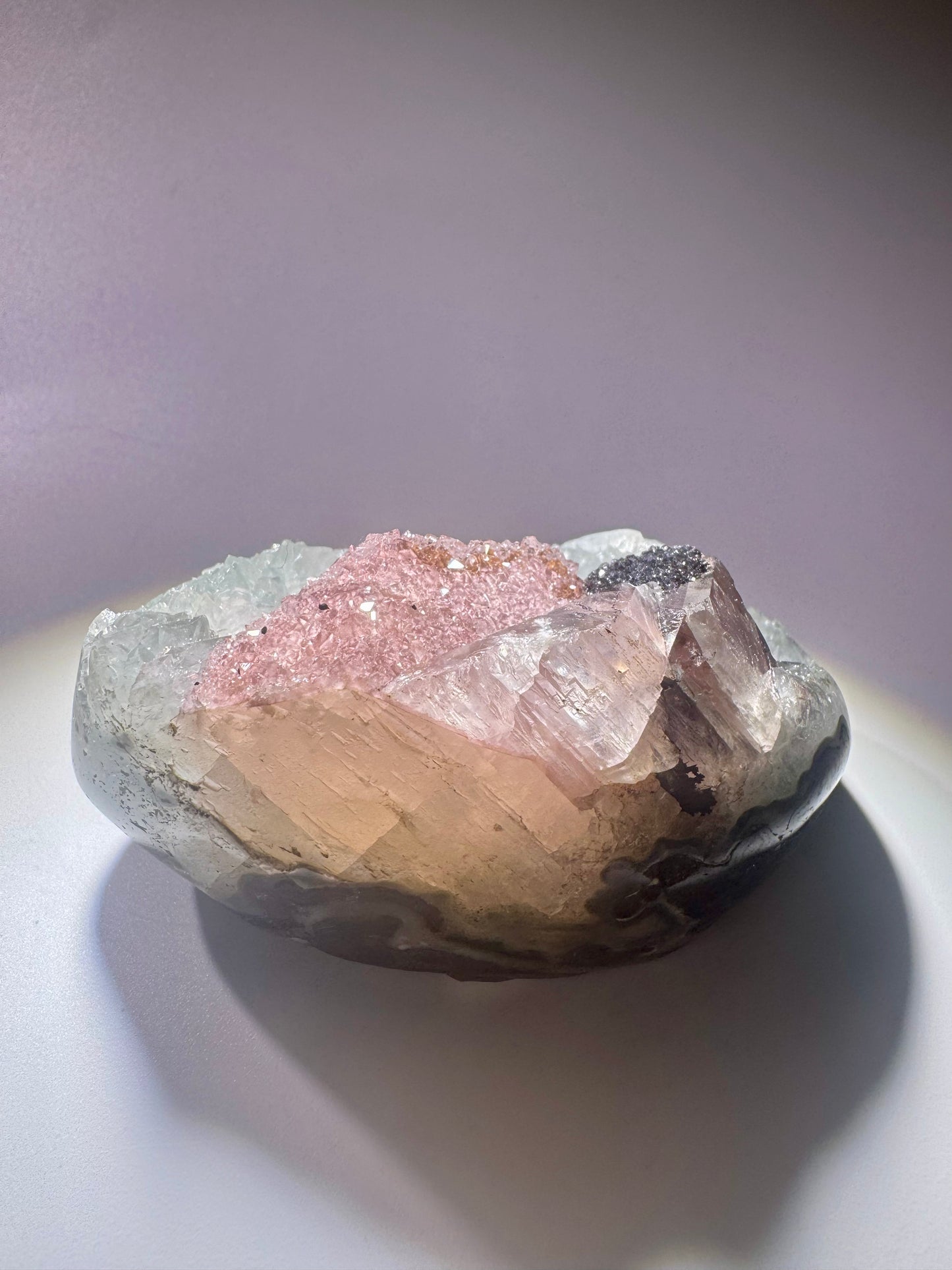 Rainbow Amethyst Cutbase aus Uruguay – 8,1 cm, 211 g – seltene Farben & exklusive Qualität 💖
