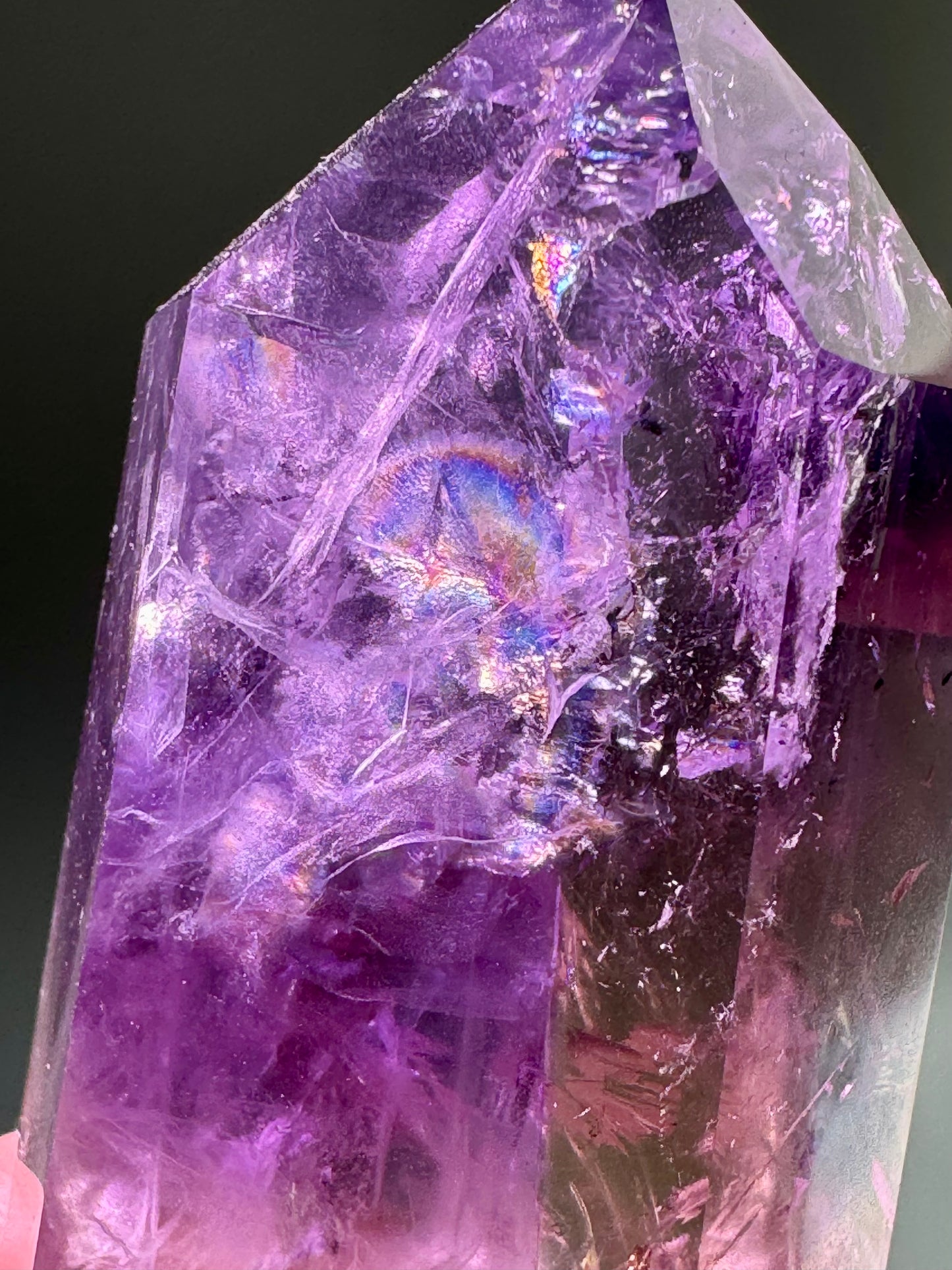 Phantom Amethyst mit Ametrin & Hollandit-Einschlüssen – Ultraseltenes Museumsstück