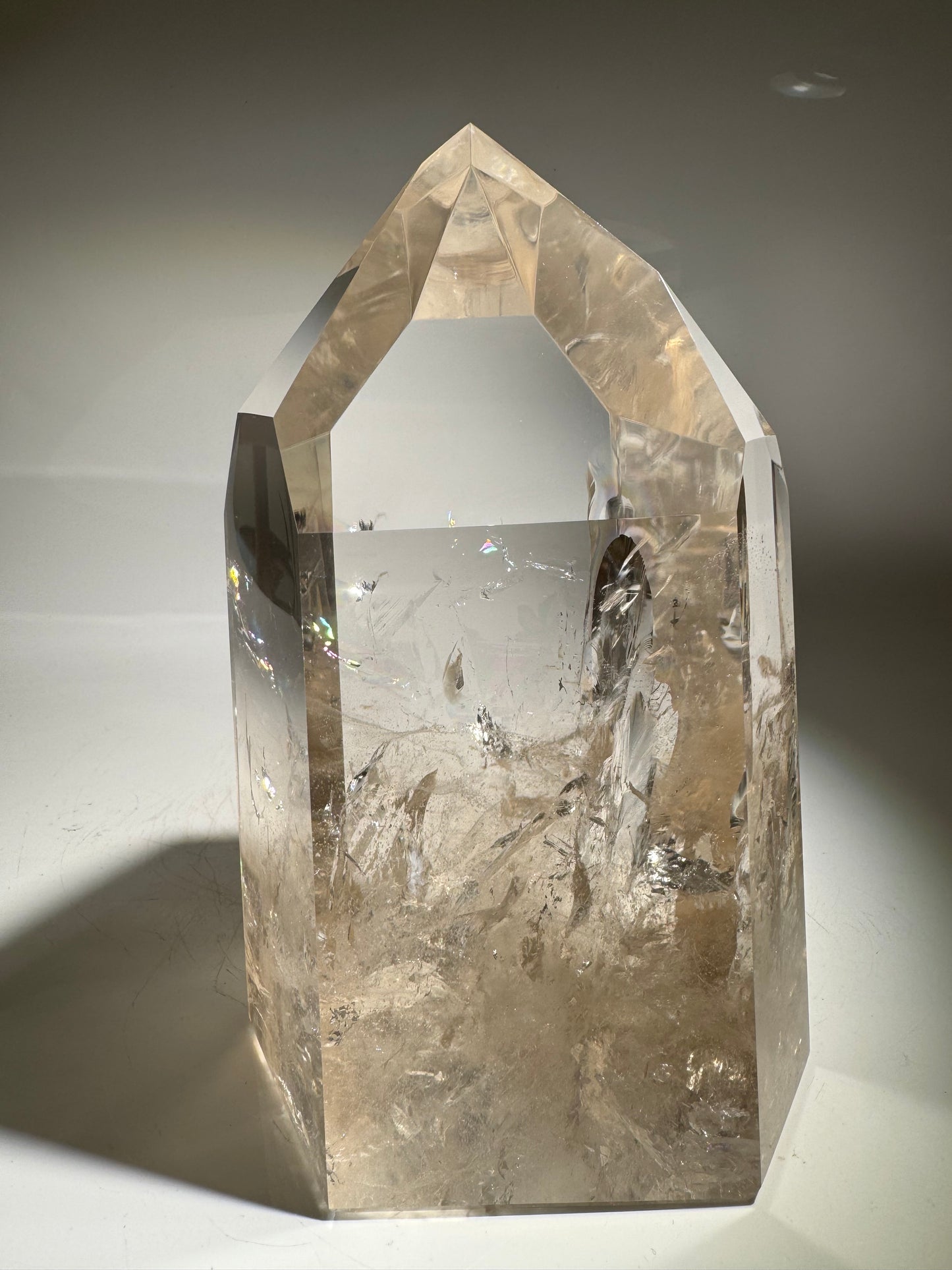 Light Smoky Lemurian Bergkristall · Champagner-Gold · 16,5 cm - 1.86kg ✨