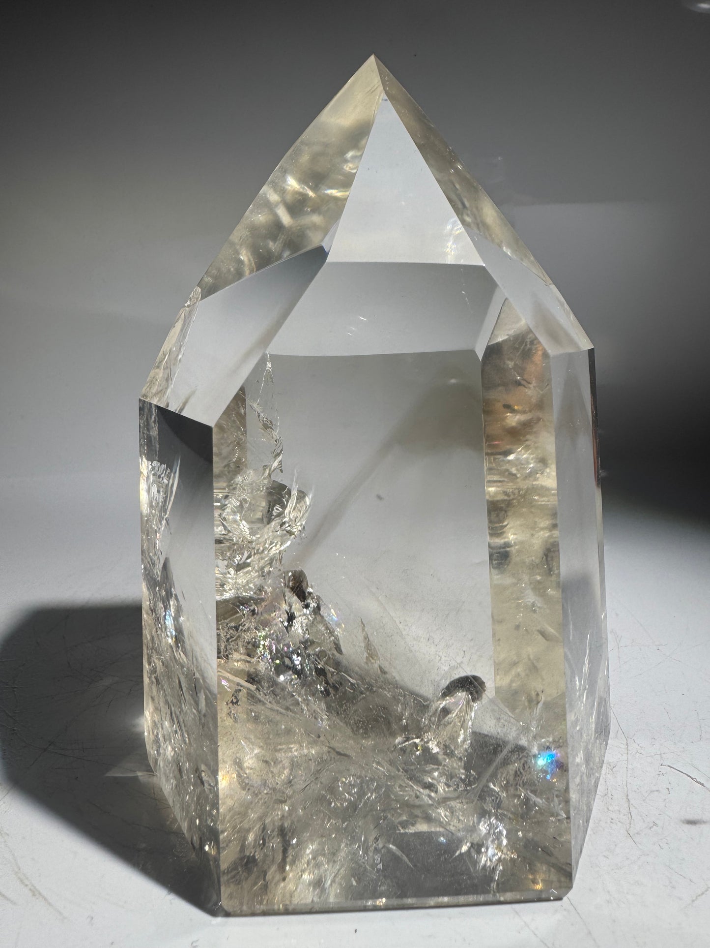 Light Smoky Lemurian Bergkristall · mit Phantom · 12x8.5cm - 981g ✨