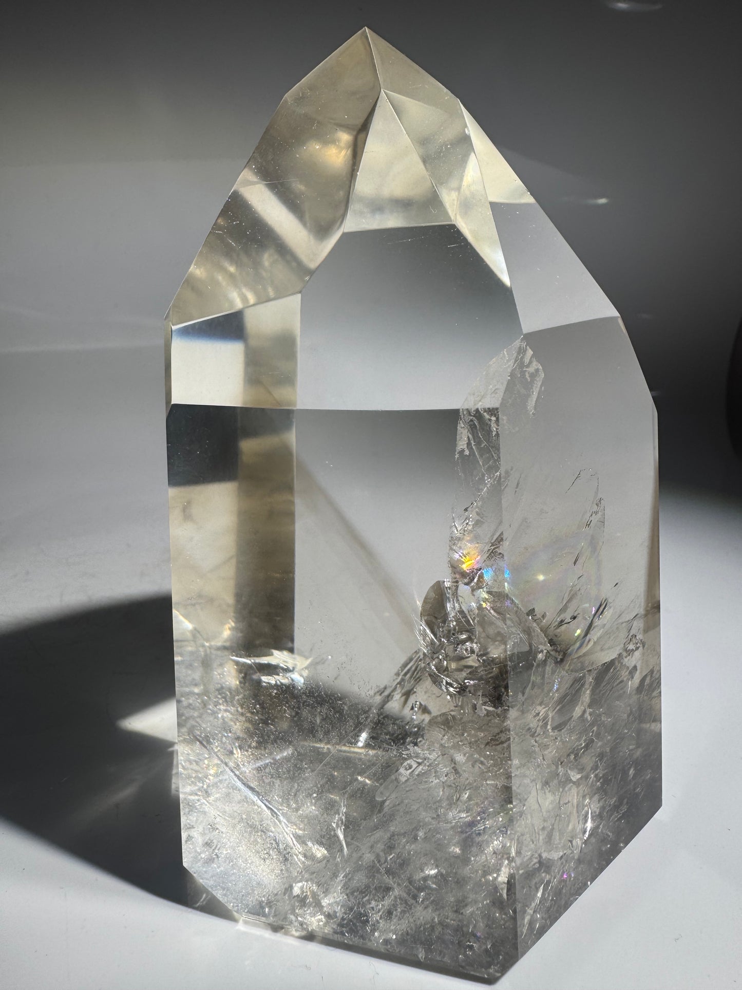 Light Smoky Lemurian Bergkristall · mit Phantom · 12x8.5cm - 981g ✨