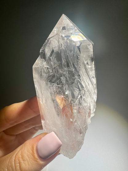 Himalaya Kristall Spitze – 9.5cm, 145g – klarer, unversehrter Quarz aus Nepal 💎