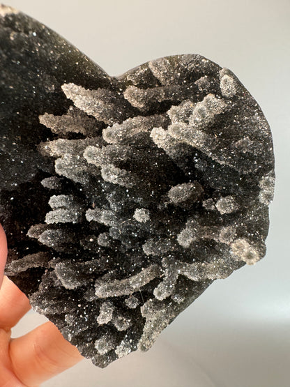 Amethyst Heart - 7.5cm, 208g