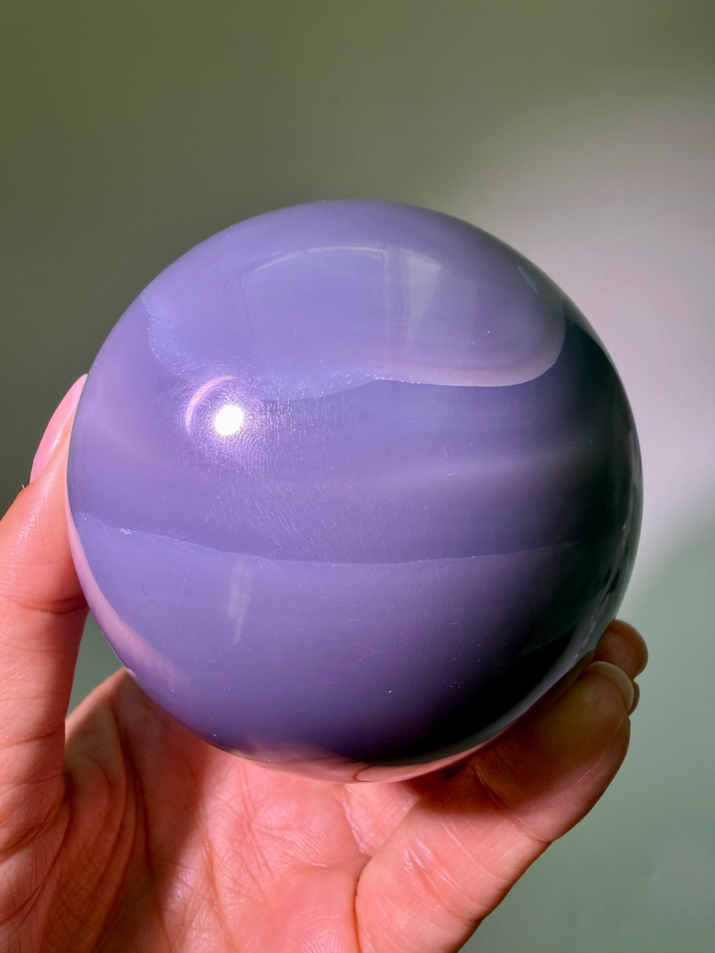 Amethyst sphere 7.6 cm – 570 g | Soft purple & sparkling crystals