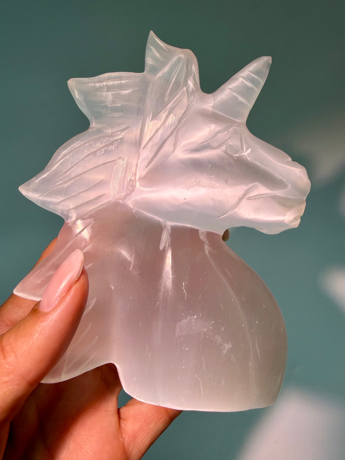 Unicorno in Cristallo di Rocca fatto a mano 420 g – 13,5 cm I chiarezza rara