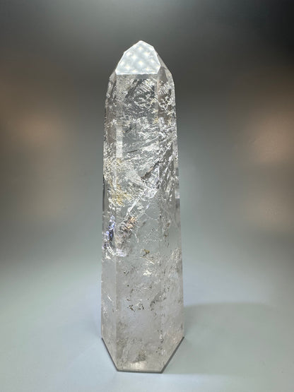 Bergkristall Spitze 26 cm 1.69 kg | extra klarer Quarz aus Brasilien | High-Quality Kristall
