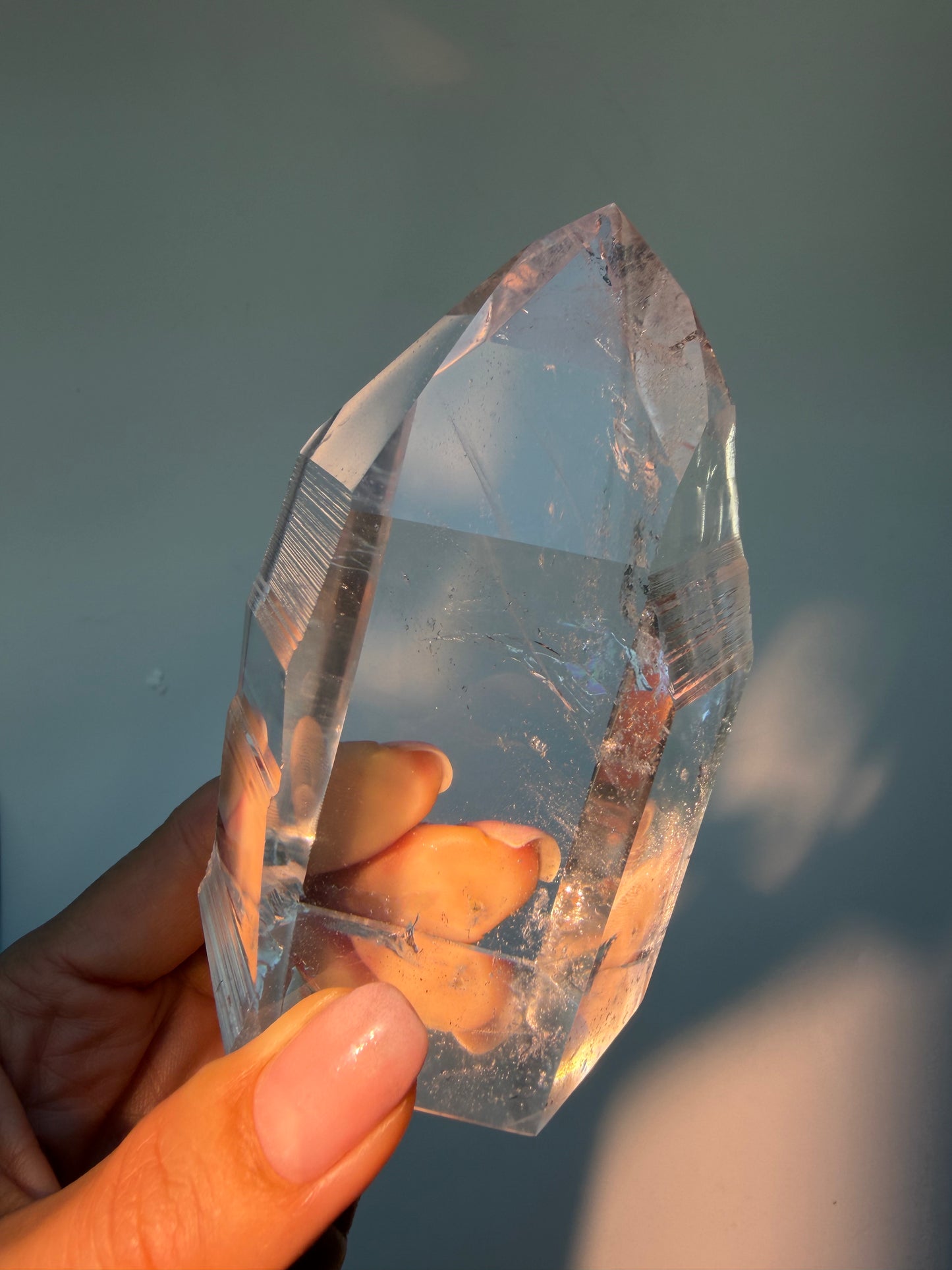 Cristal lemurien extra clair super qualité extra 14 cm, 541 g de Bahia, Brésil