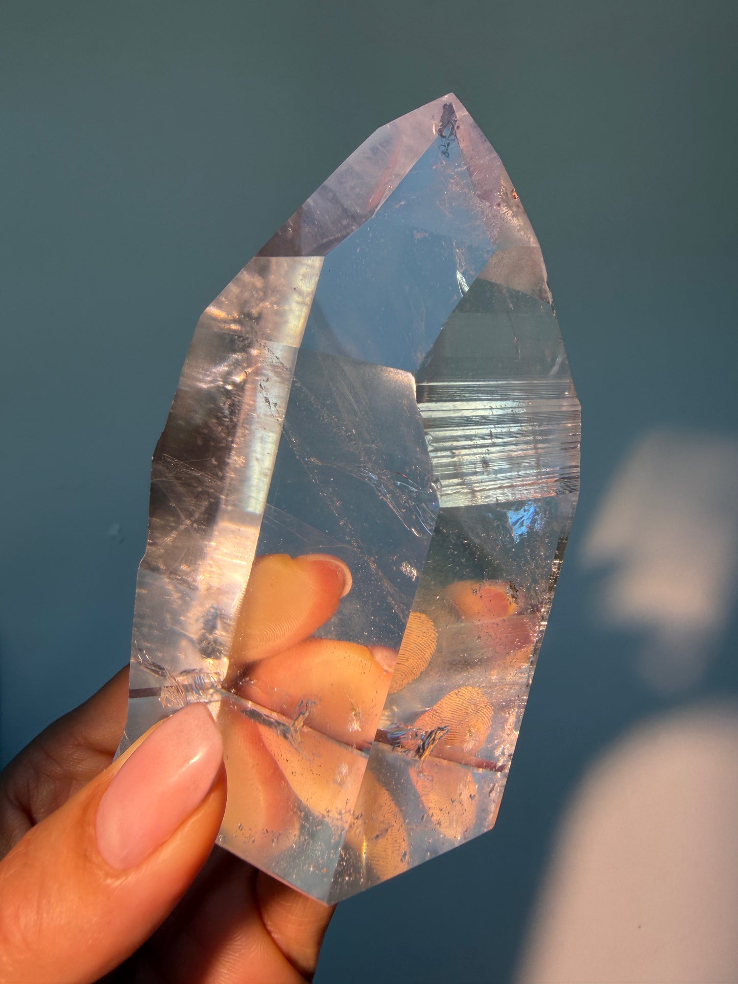 Cristal lemurien extra clair super qualité extra 14 cm, 541 g de Bahia, Brésil