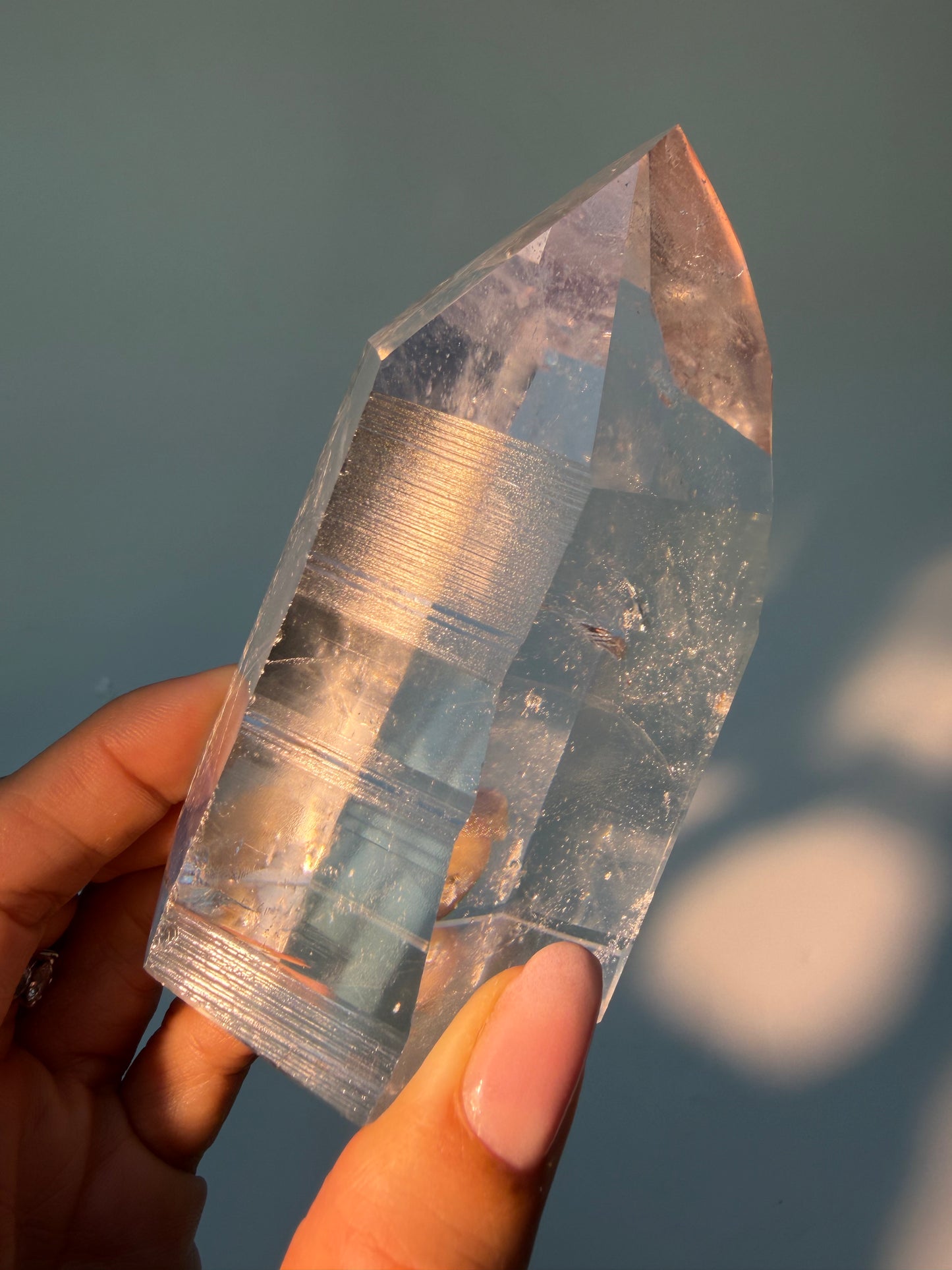 Cristal lemurien extra clair super qualité extra 14 cm, 541 g de Bahia, Brésil