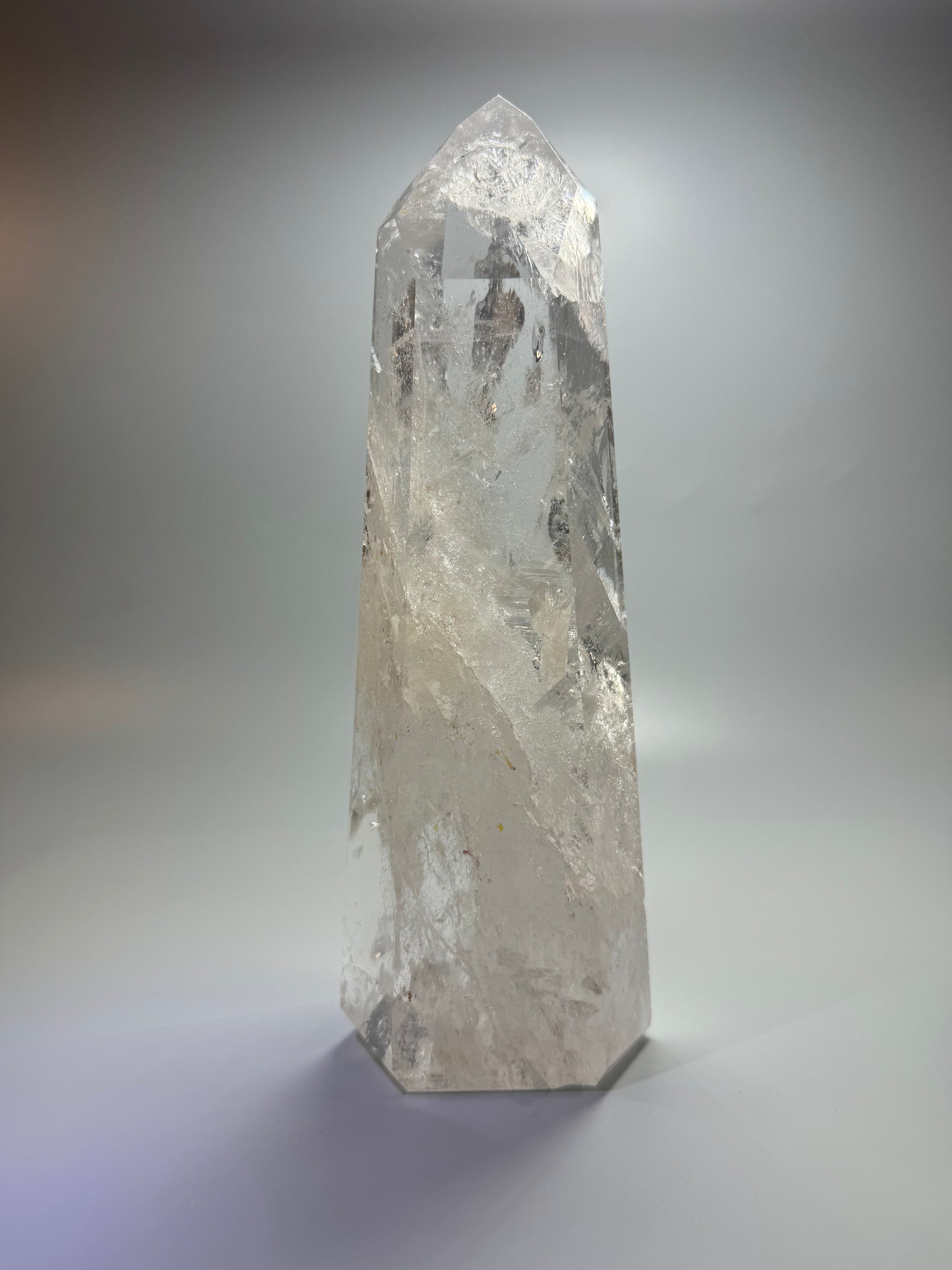 Sehr klare Bergkristallspitze – 24 cm, 1.53 kg – Edelstein aus Brasilien in Top-Qualität